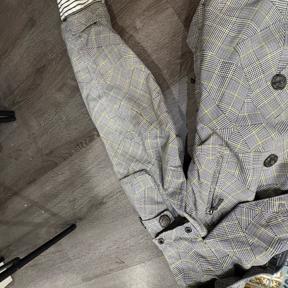 Burton Checkered ski snowboarding jacket - Picture 12 of 13